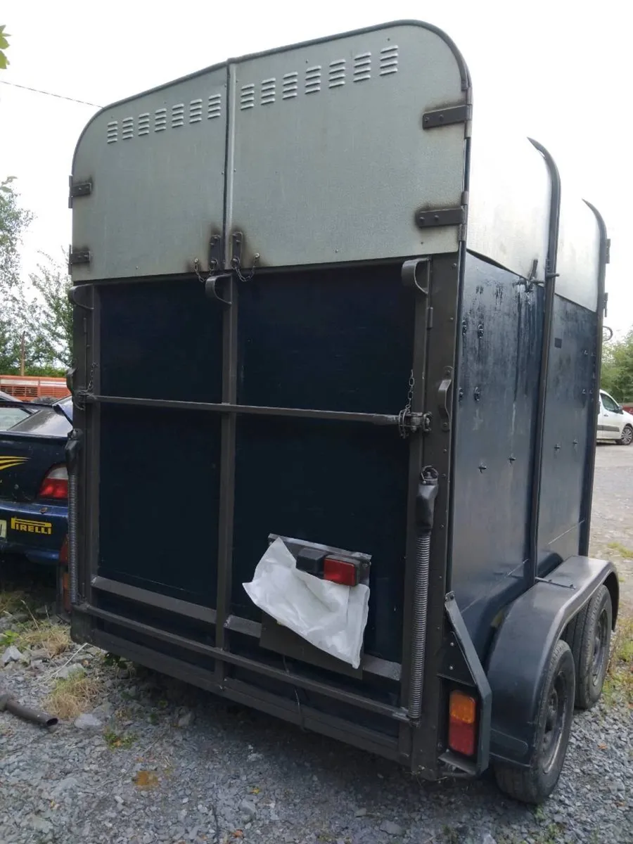 Horse box - Image 3