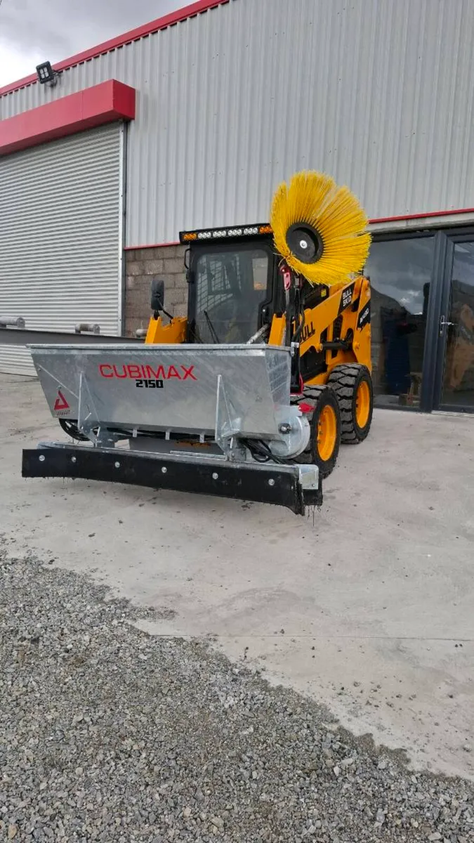 Cubicle bedder attachment - Image 1