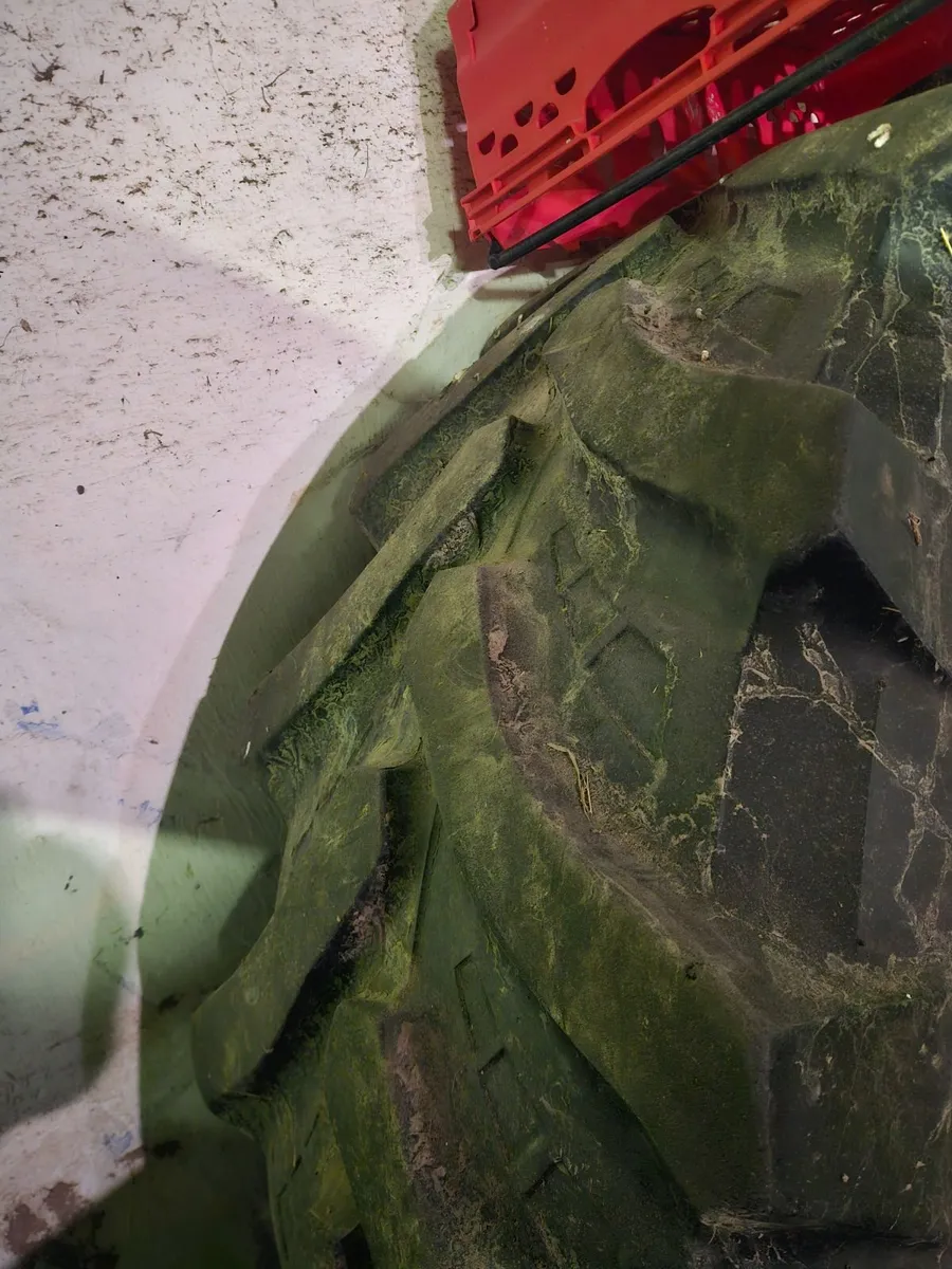 Tracror tires 480×70-R34 - Image 4