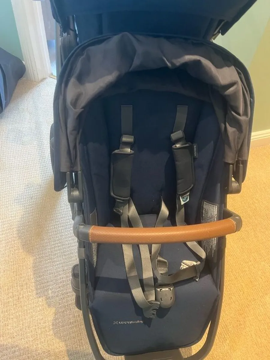 UPPAbaby twin travel system - Image 4
