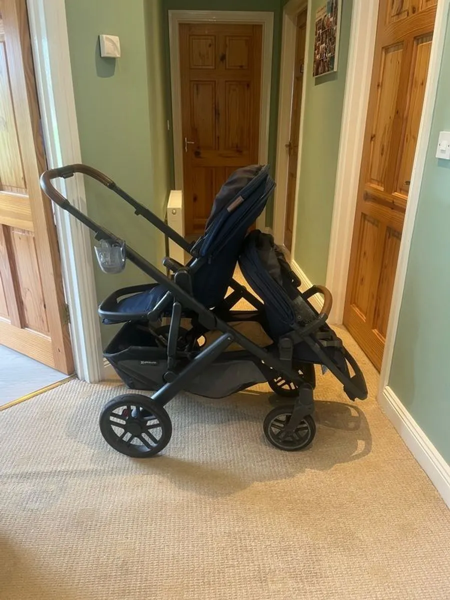 UPPAbaby twin travel system - Image 1