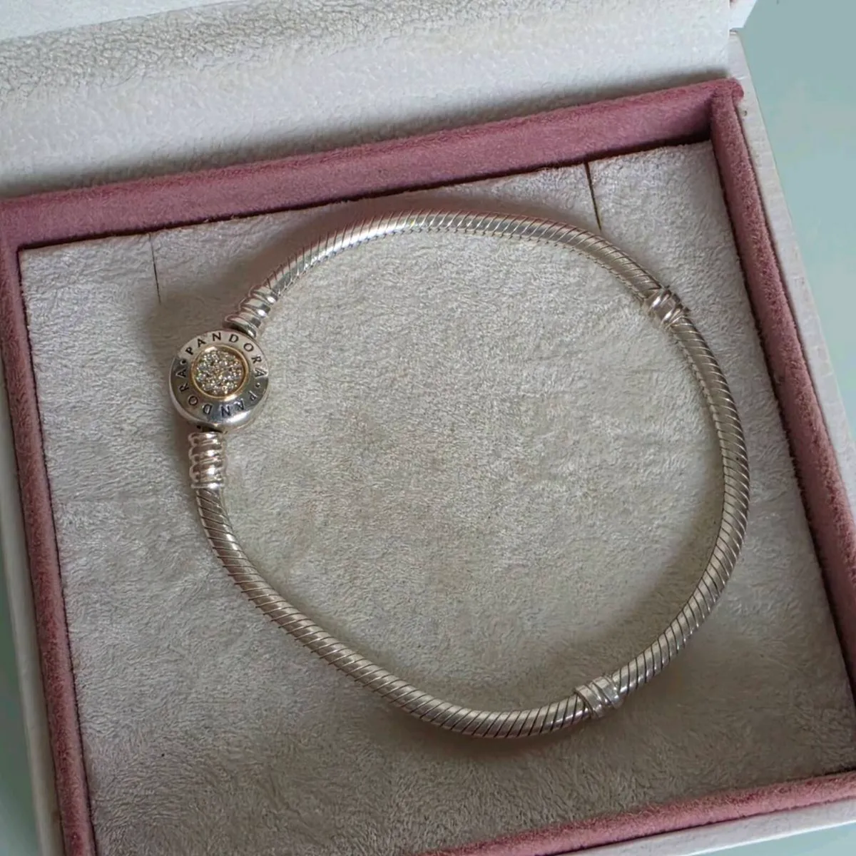 PANDORA 925 Silver  14K gold logo clasp - Image 3