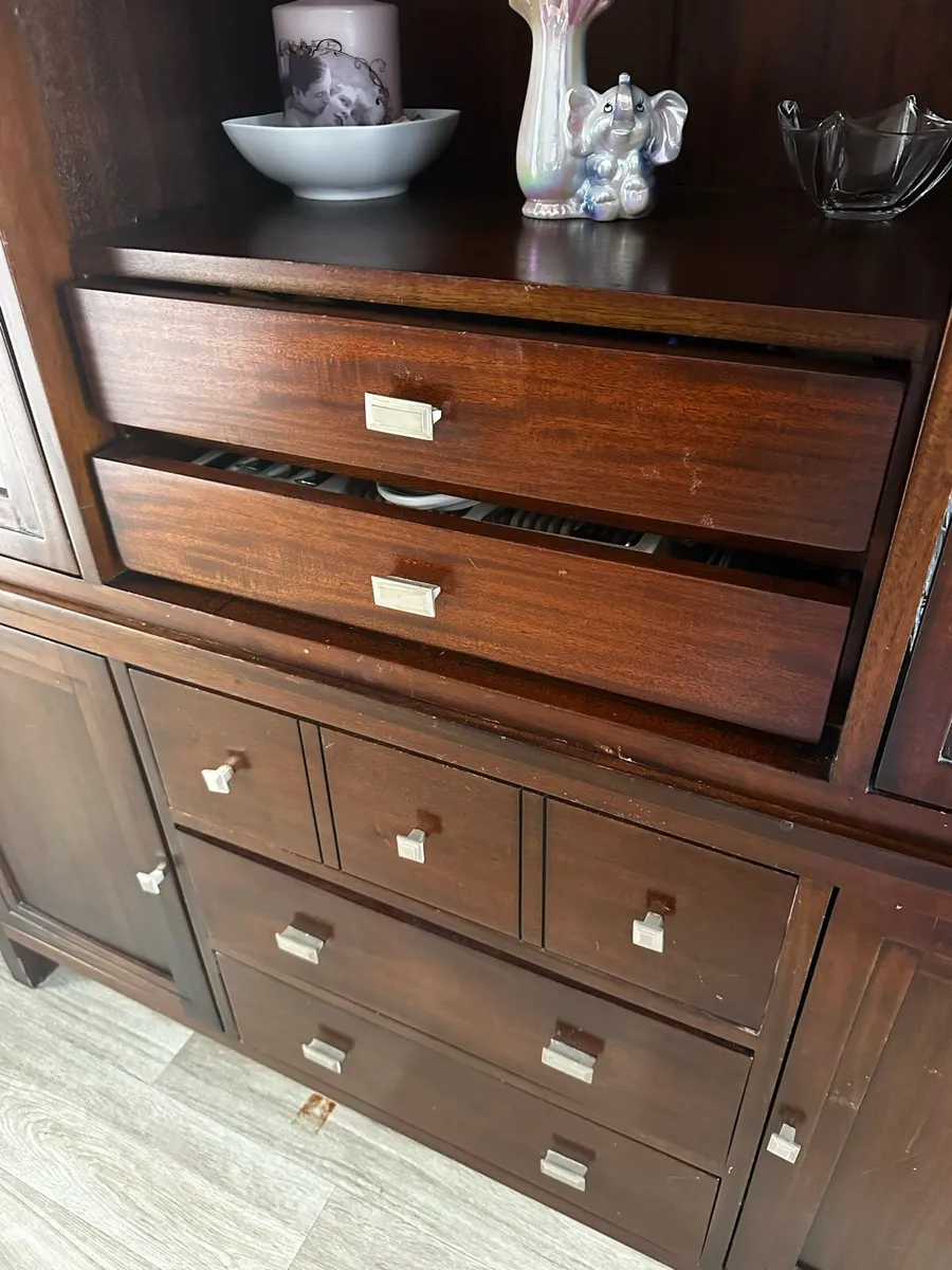 Breakfront cabinet- price negotiable - Image 4
