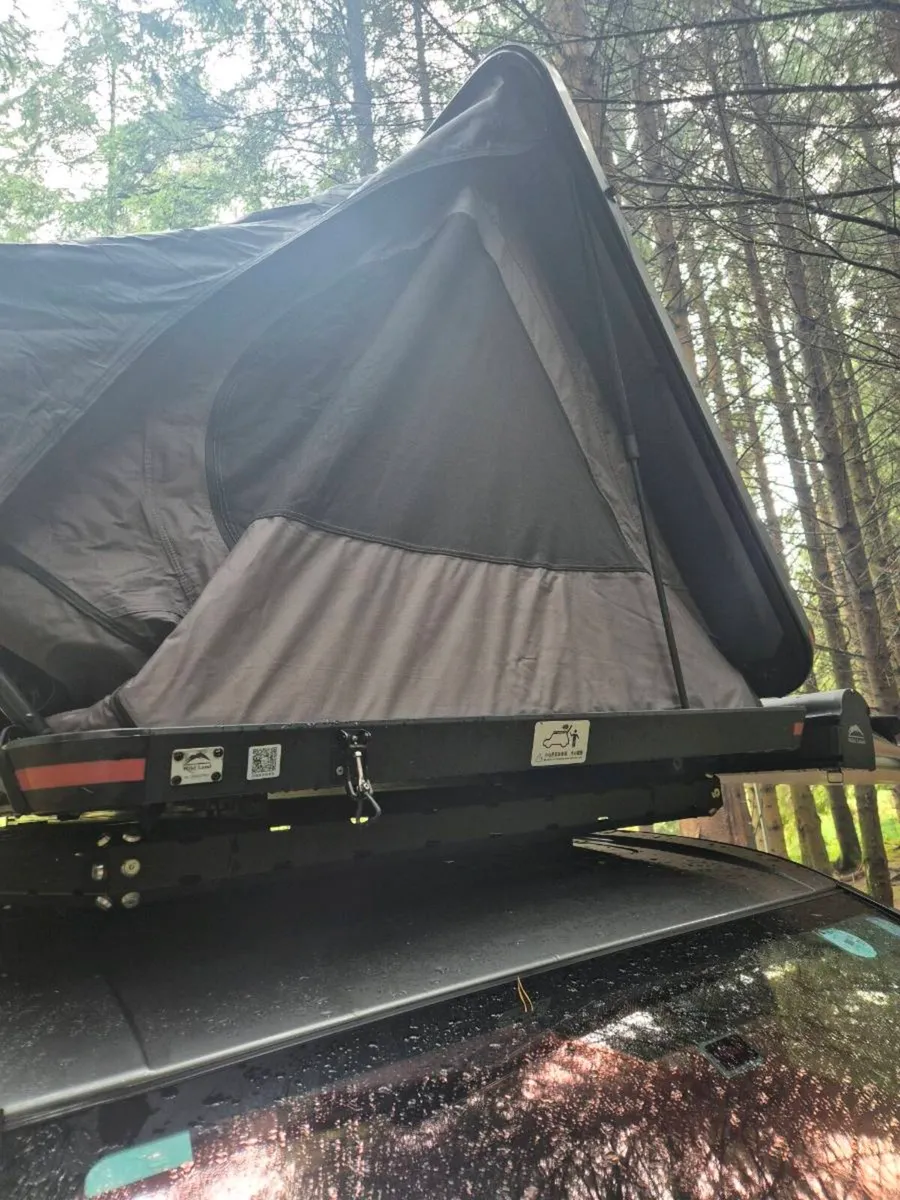 Wild land roof tent - Image 4