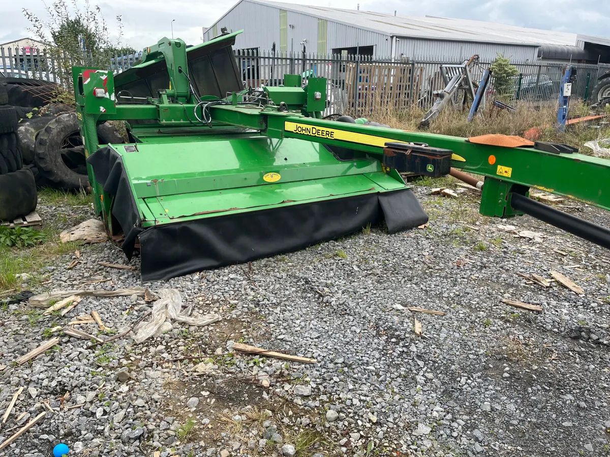 John Deere 630 Mower - Image 1