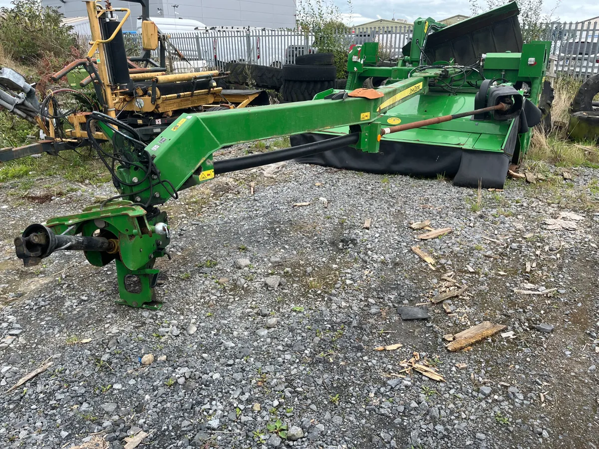 John Deere 630 Mower - Image 2