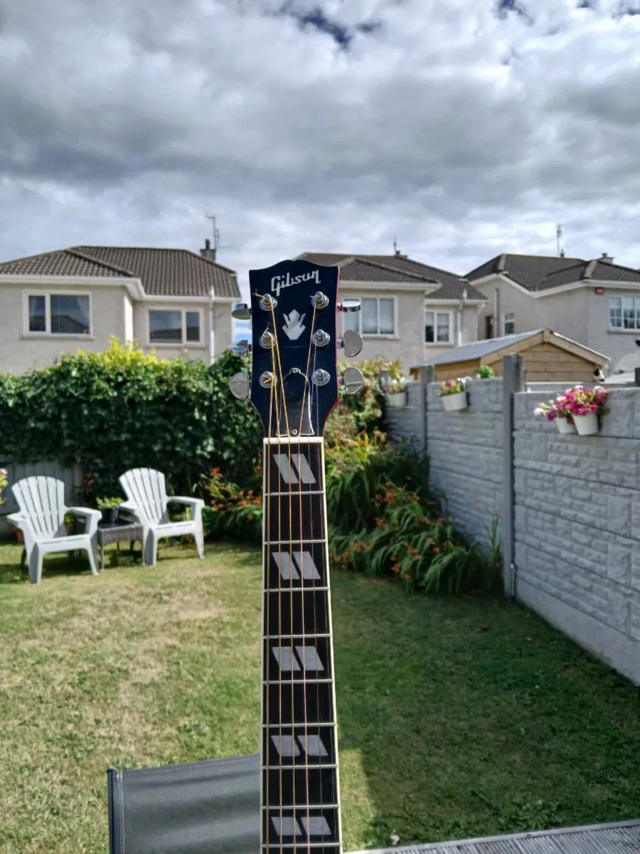 Gibson Hummingbird Replica - Image 2
