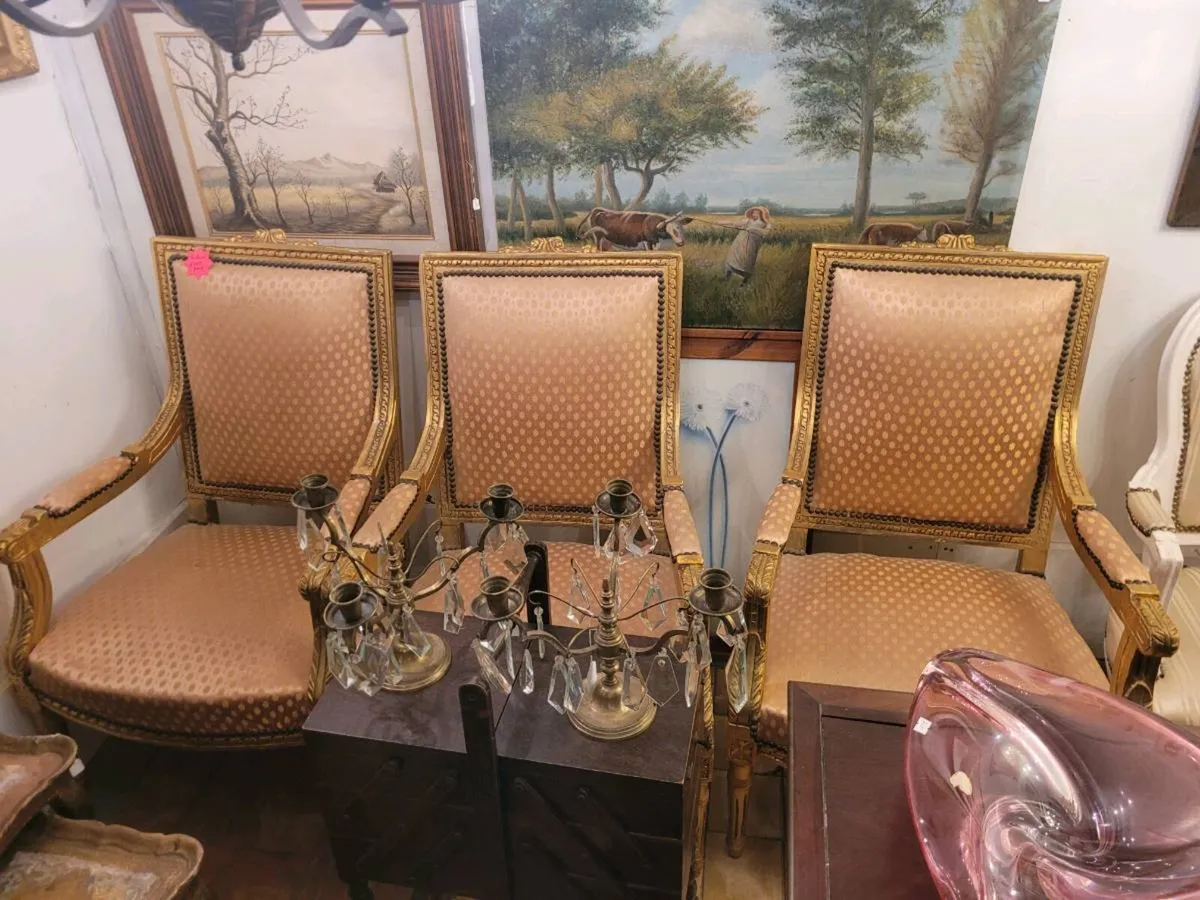 Louis XVI 3 armchairs 50 eu.each. - Image 1
