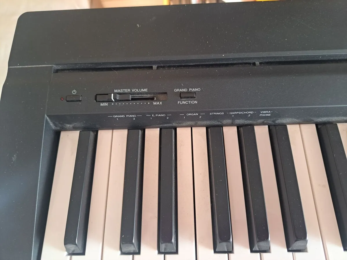 Digital Piano Yamaha P45 - Image 3