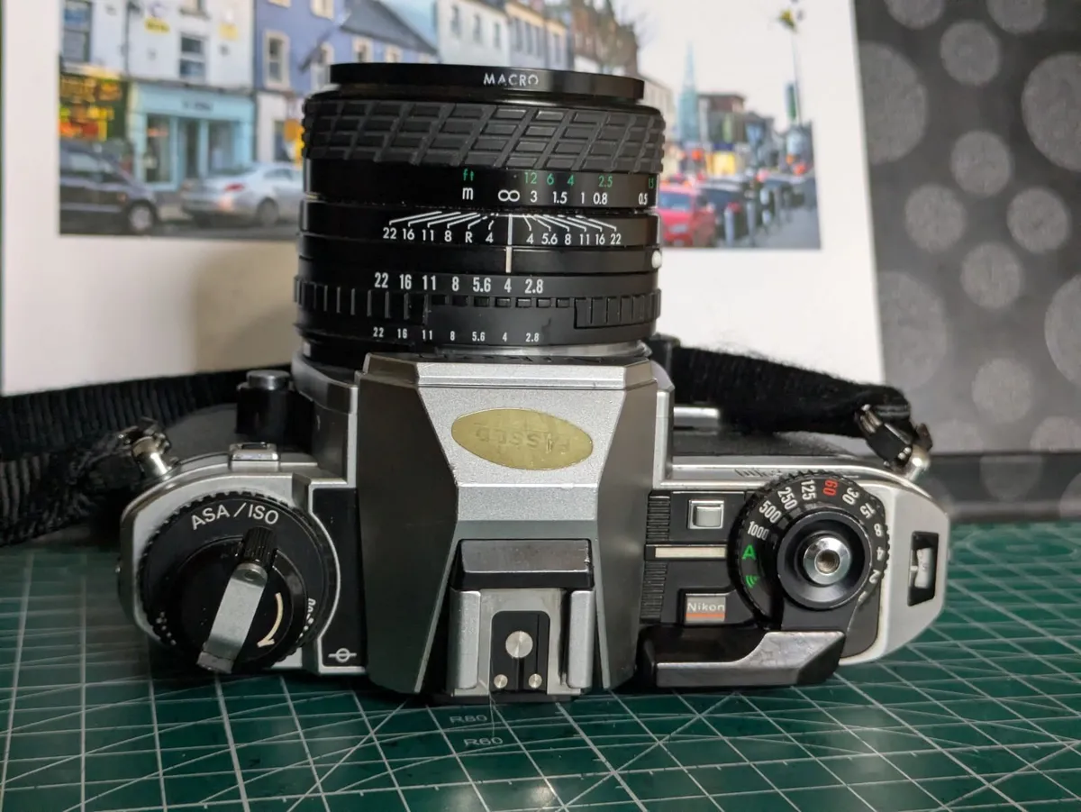 🎞️ Nikon FG-20 film SLR camera + 28mm/2.8 - Image 4