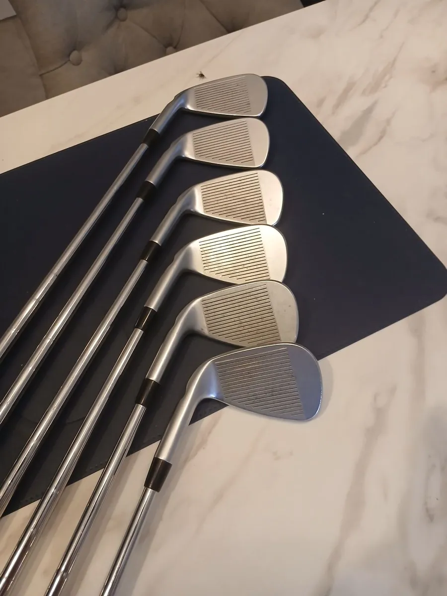 Ping i530 irons - Image 2