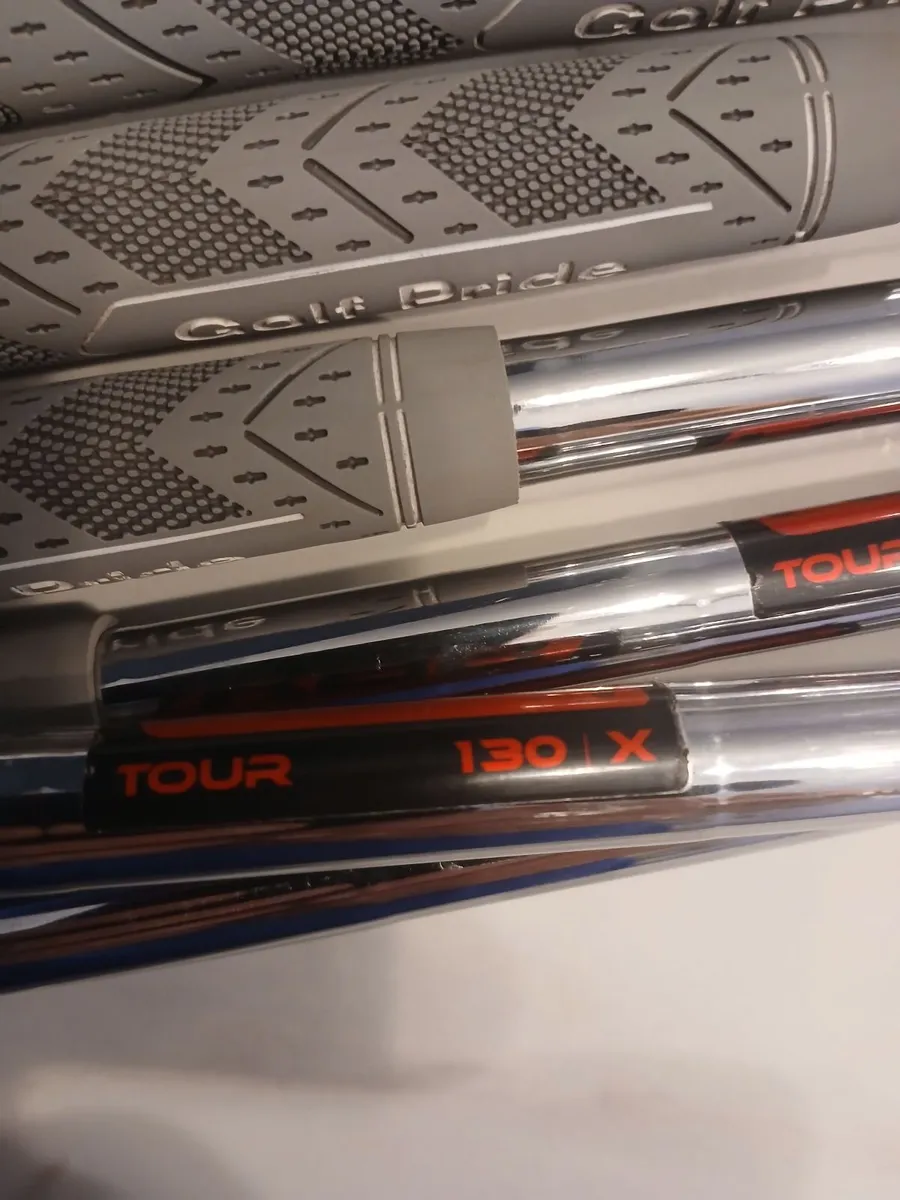 Ping i530 irons - Image 3