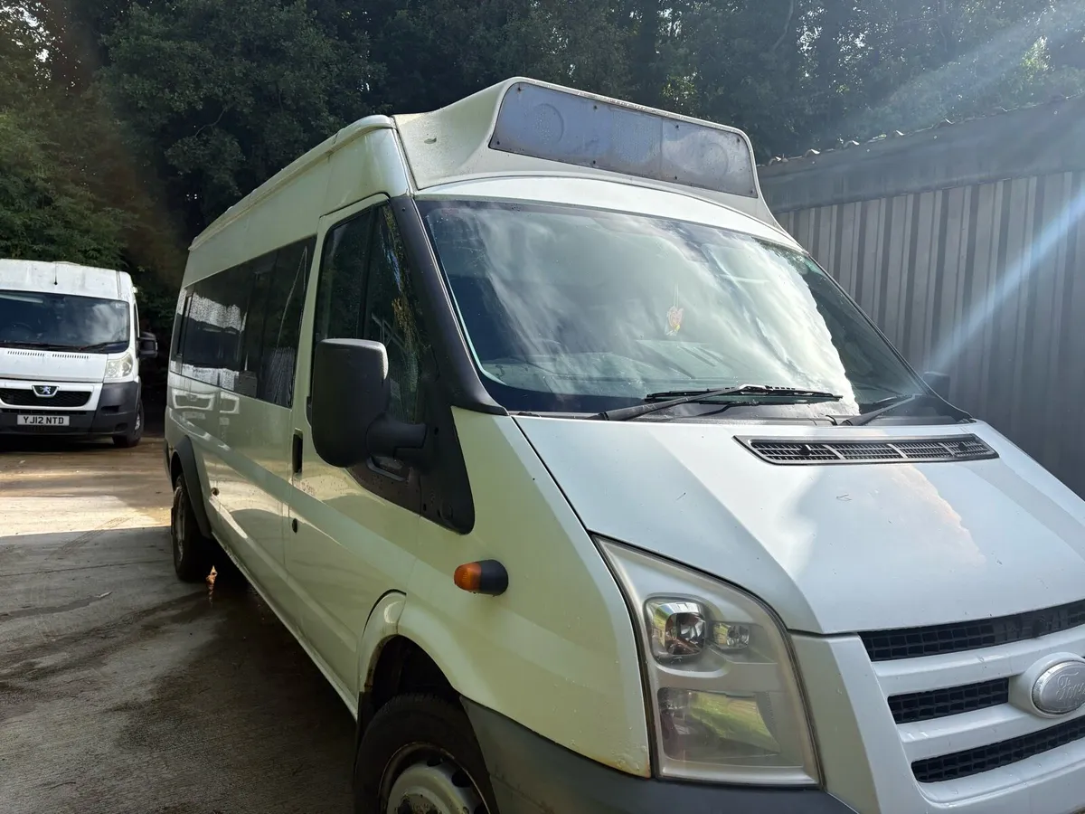 2 x 08 -   16 seater transit - Image 4