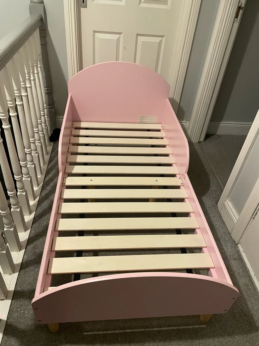 Kids bed - Image 1