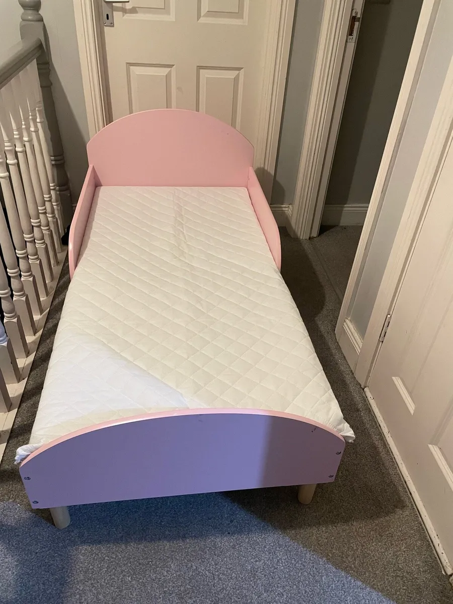 Kids bed - Image 2