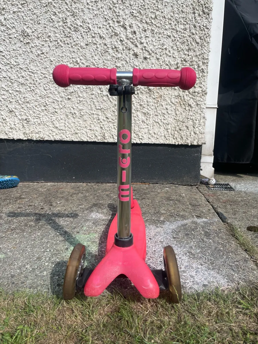 Scooter - Image 2