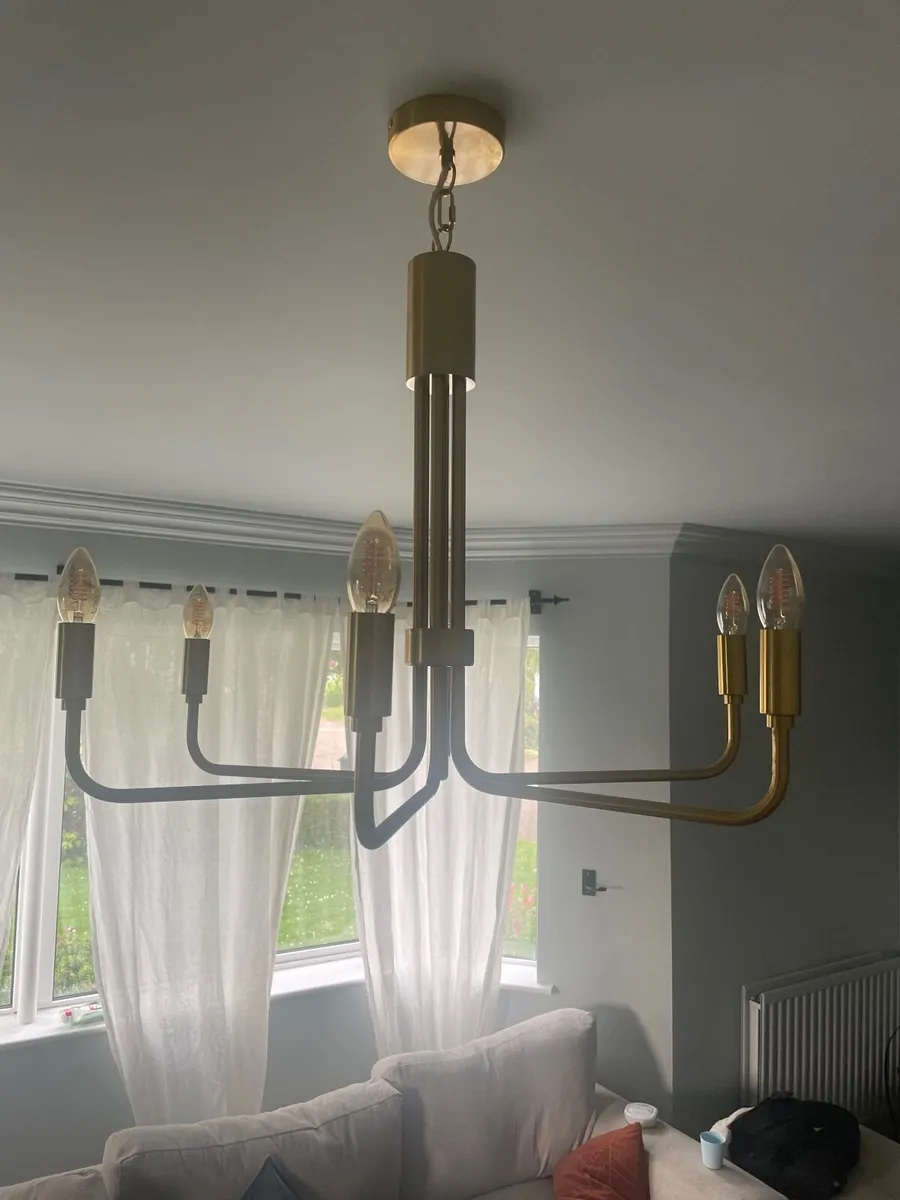 Chandelier Light fitting - Image 1