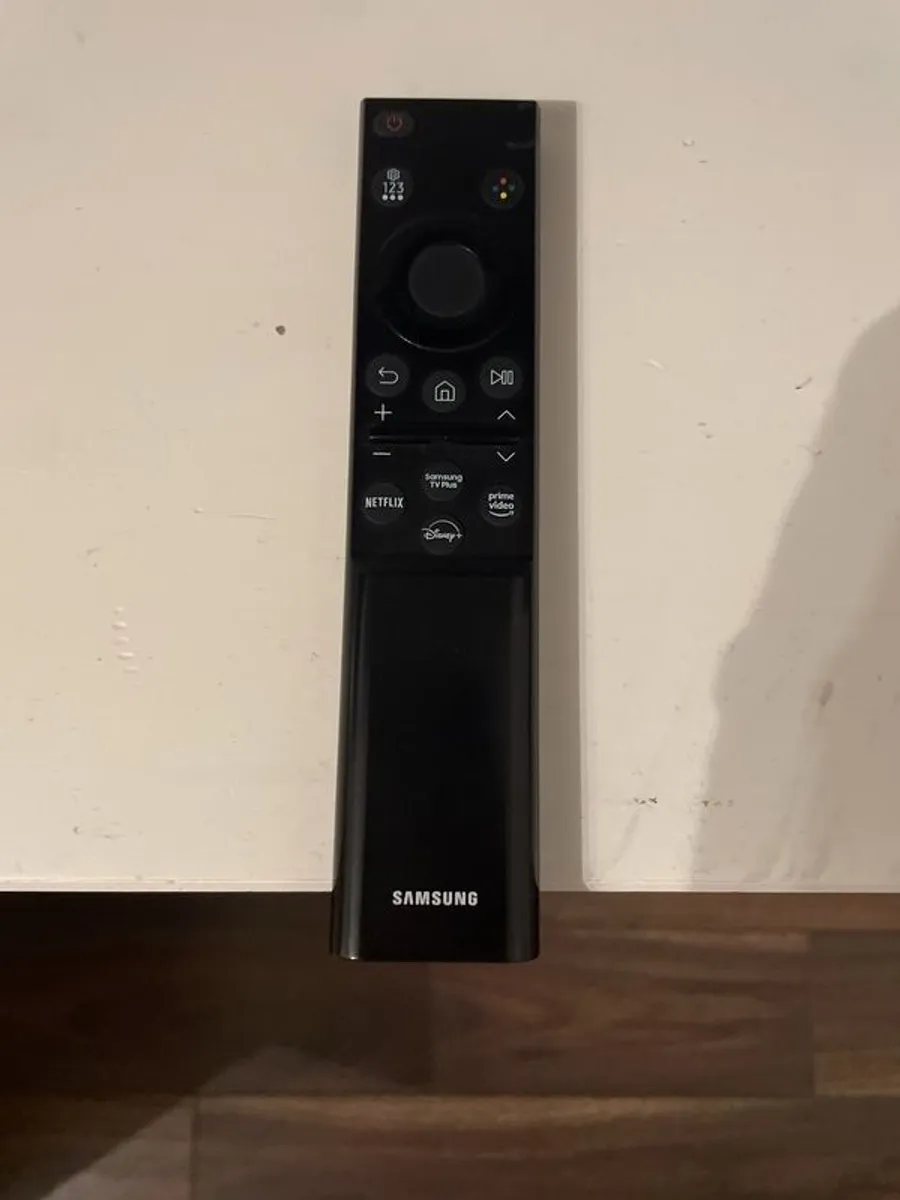 Samsung 4k Crystal Uhd 50inch - Image 3