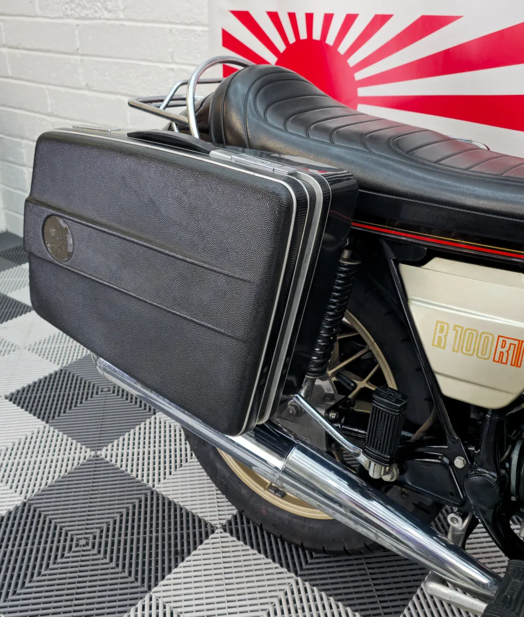 1981 BMW R100RT - Image 3