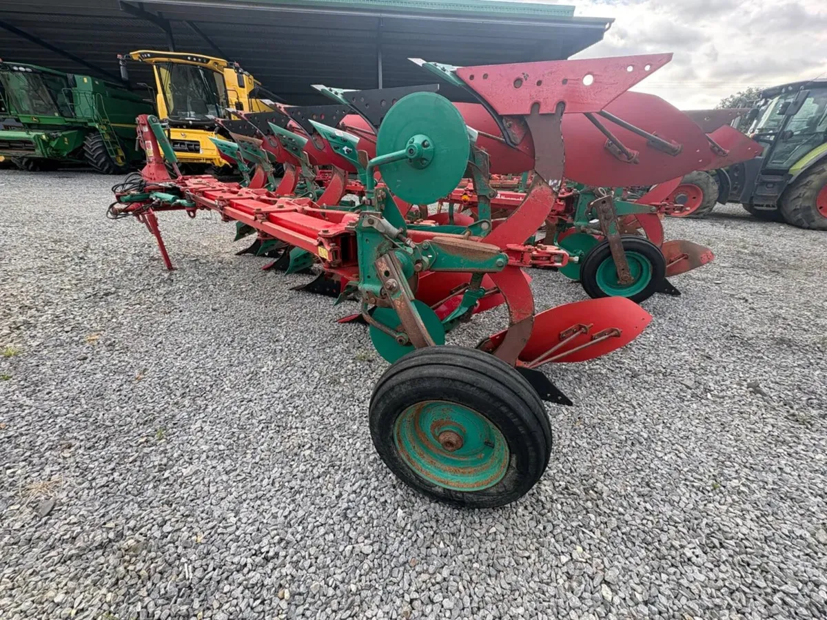 KVERNELAND ES 85 200 5 FURROW - Image 2