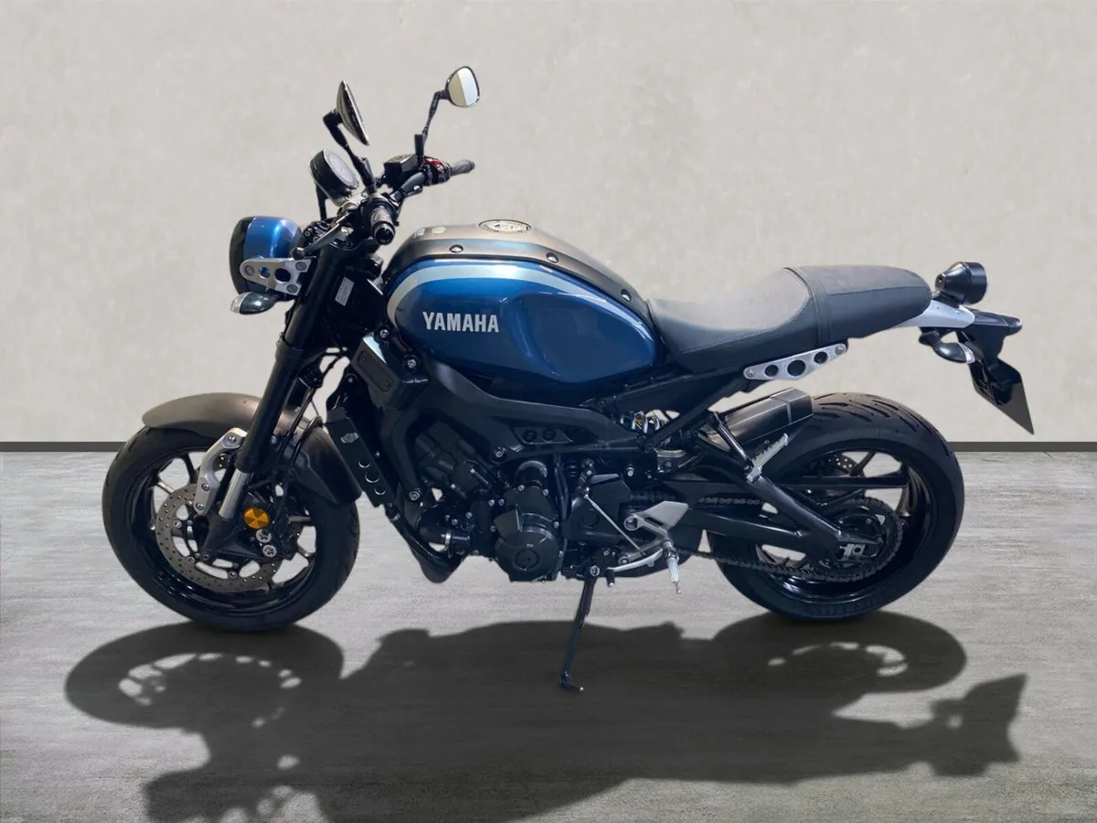YAMAHA XSR 900, NI Registered - Image 2