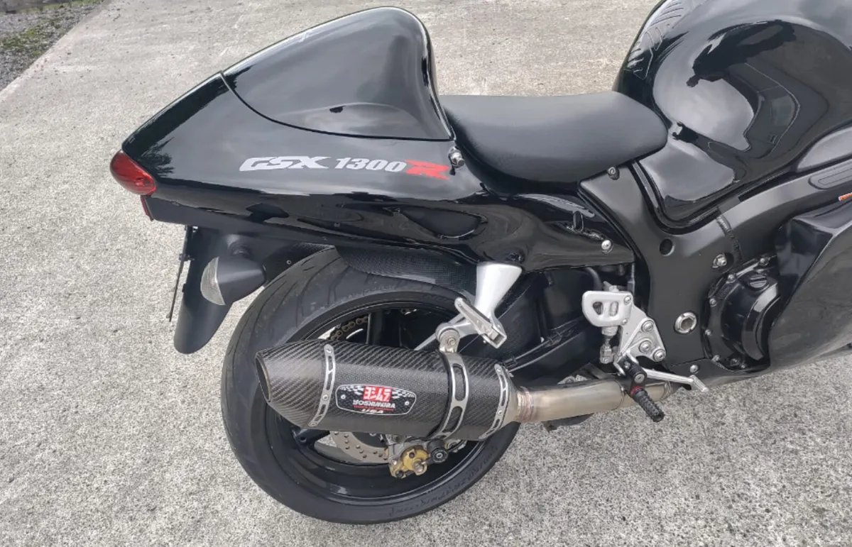 Low mileage Gen 1 Suzuki Hayabusa 2007 - Image 4