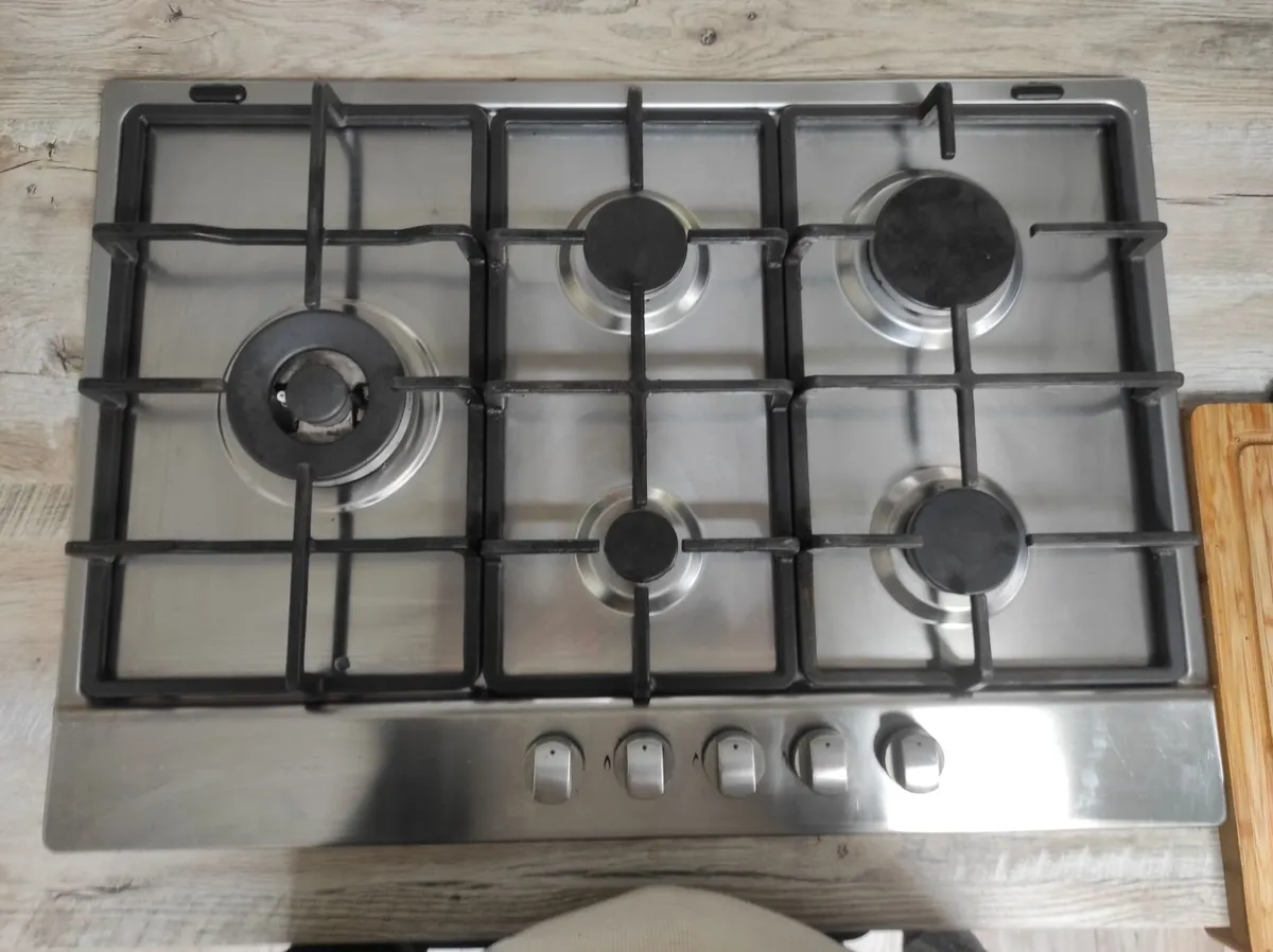 Gas hob - Image 3