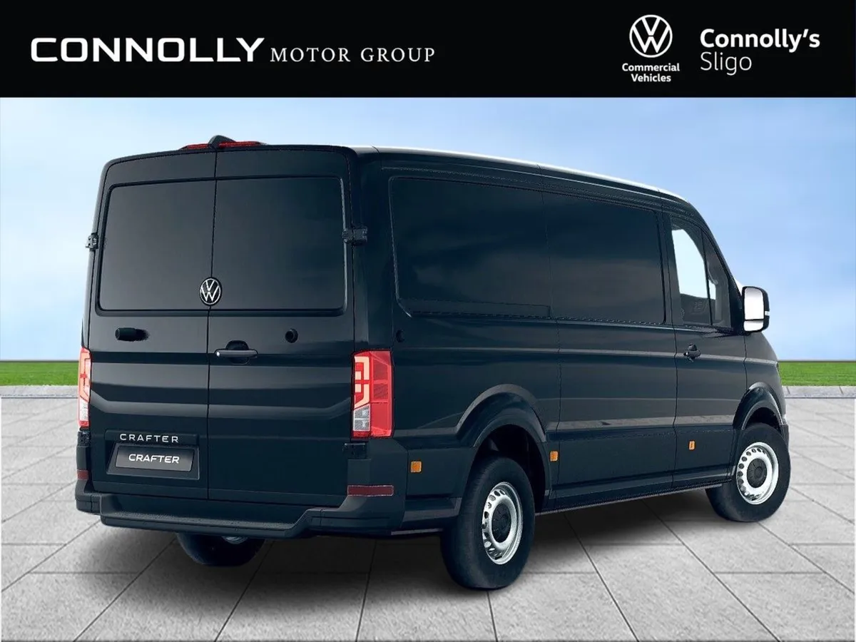 Volkswagen Crafter **€499 p/m** Trendline MWB 140 - Image 3