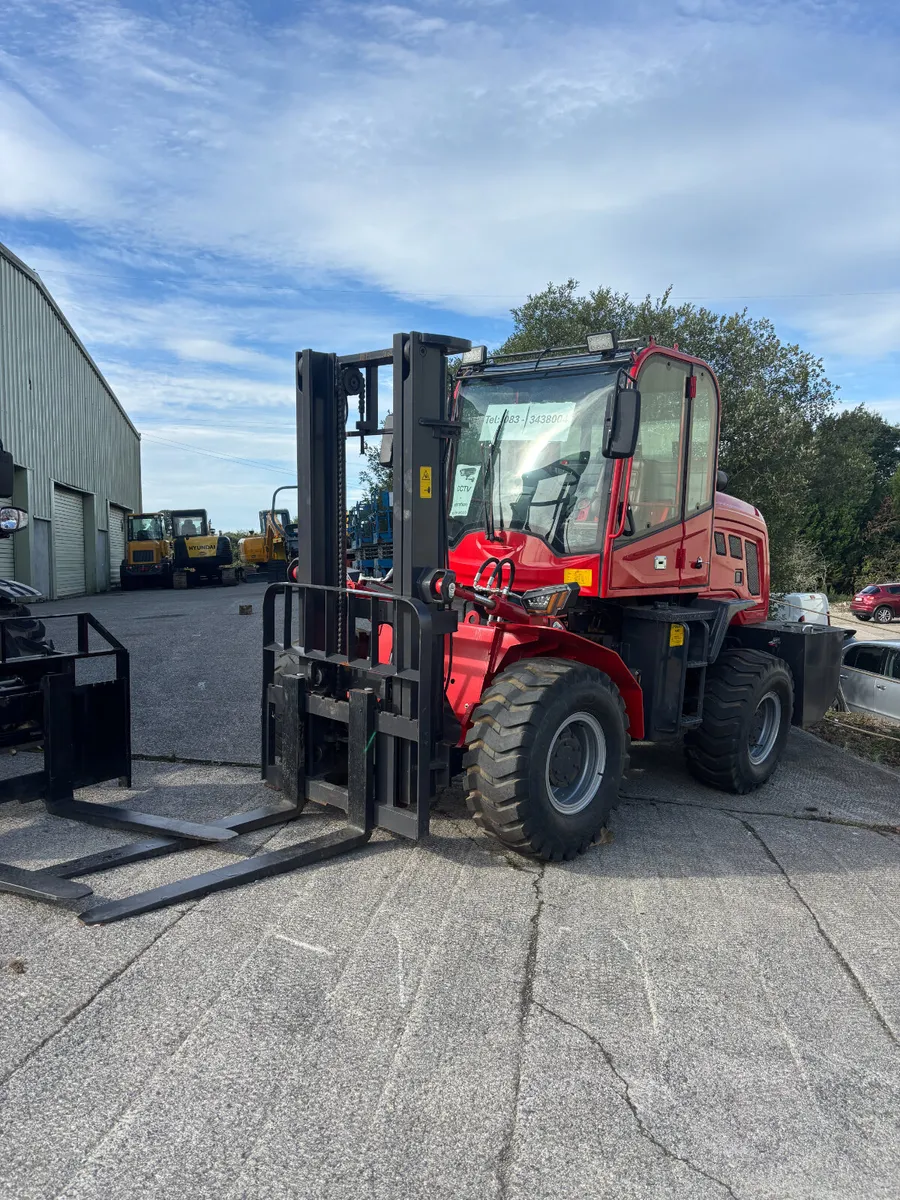 Captok CK35 offroad foklift - Image 2