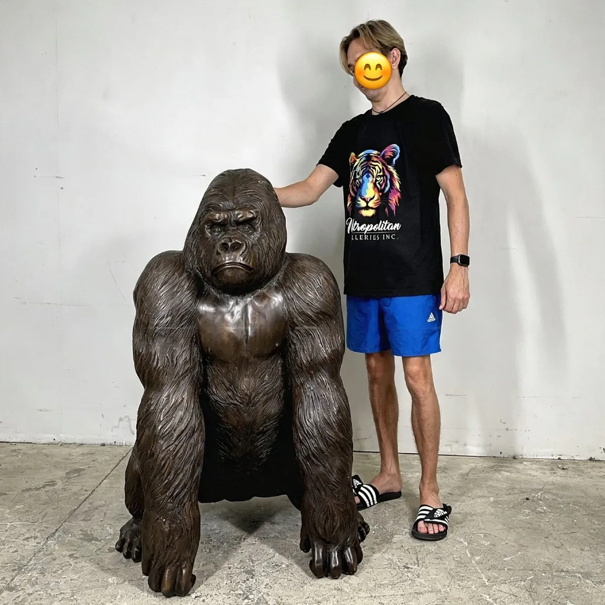 Bronze xxl gorilla sculpture - Image 1