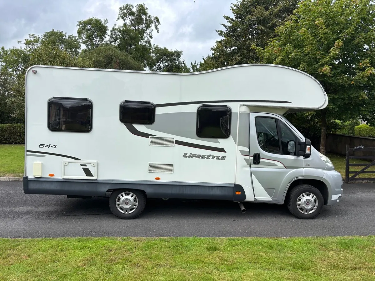 Swift Lifestyle 644. Automatic. 2014. 4 Berth+Belt - Image 2
