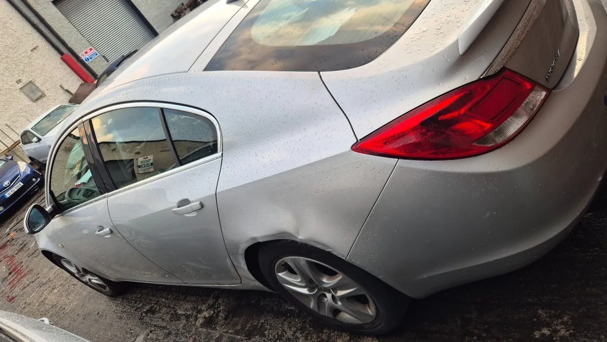 Opel insignia 2.0 Diesel cdti . - Image 2