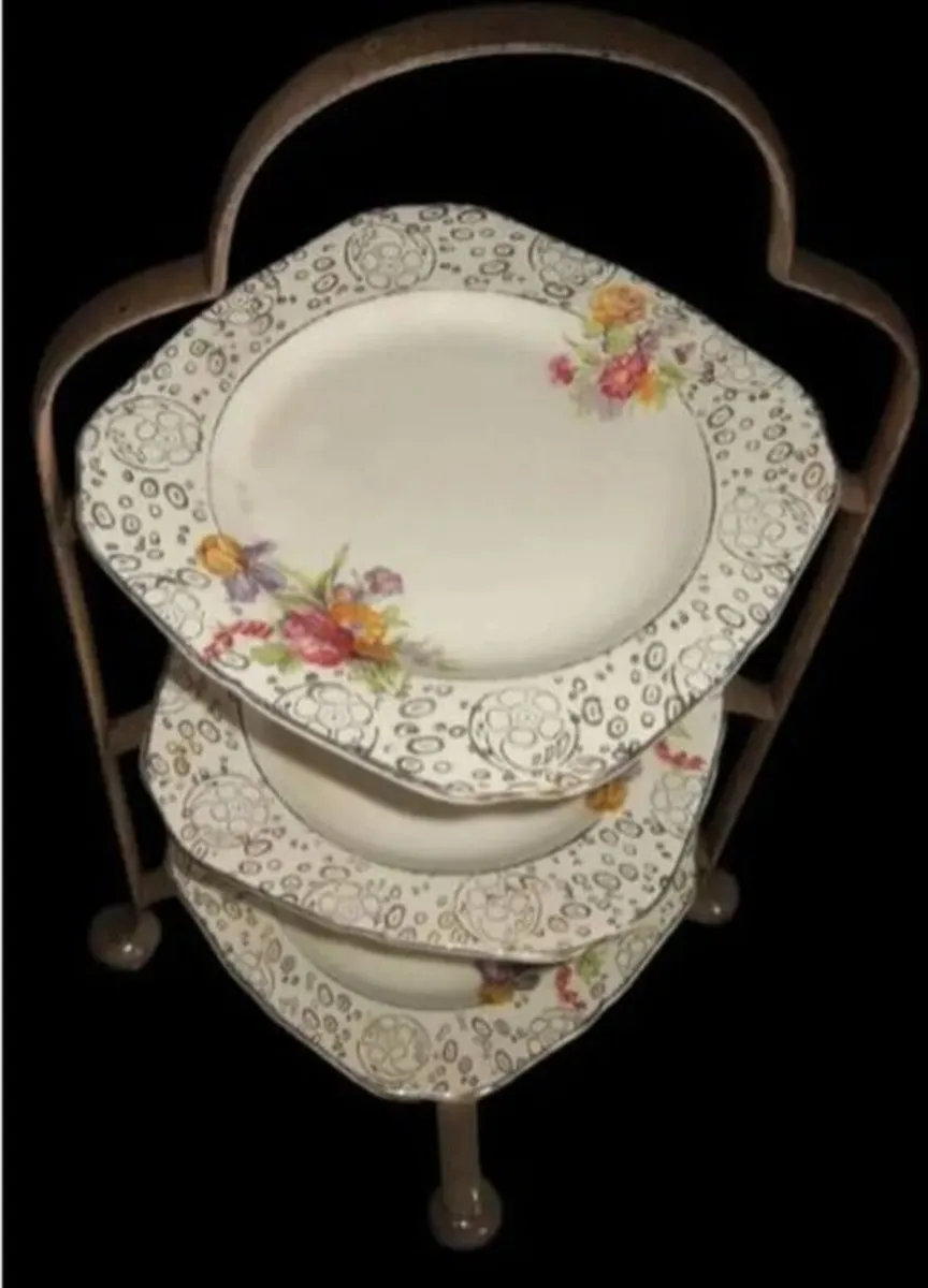 Vintage H&K Tunstall 3-Tier Cake Stand - Image 4