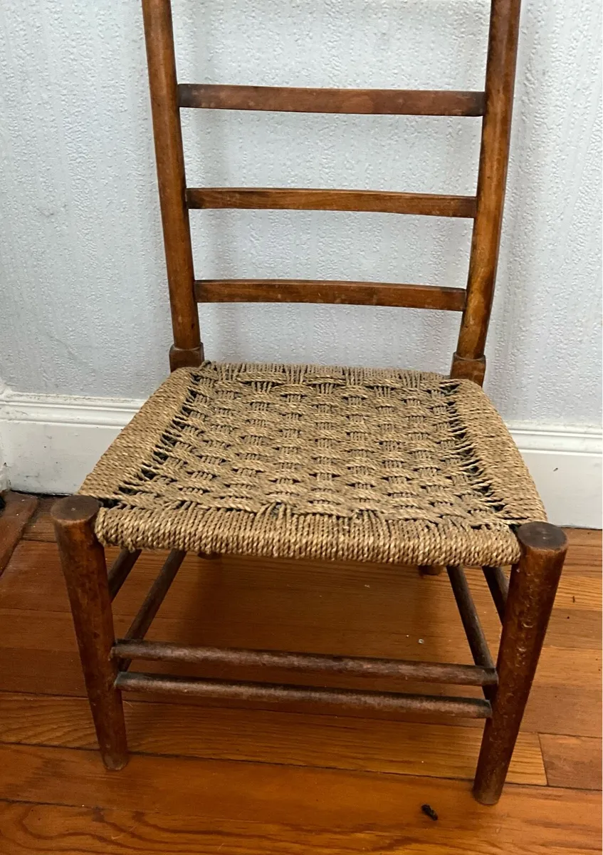 Vintage Hardwood Rush Seated Childs Chair - Image 3