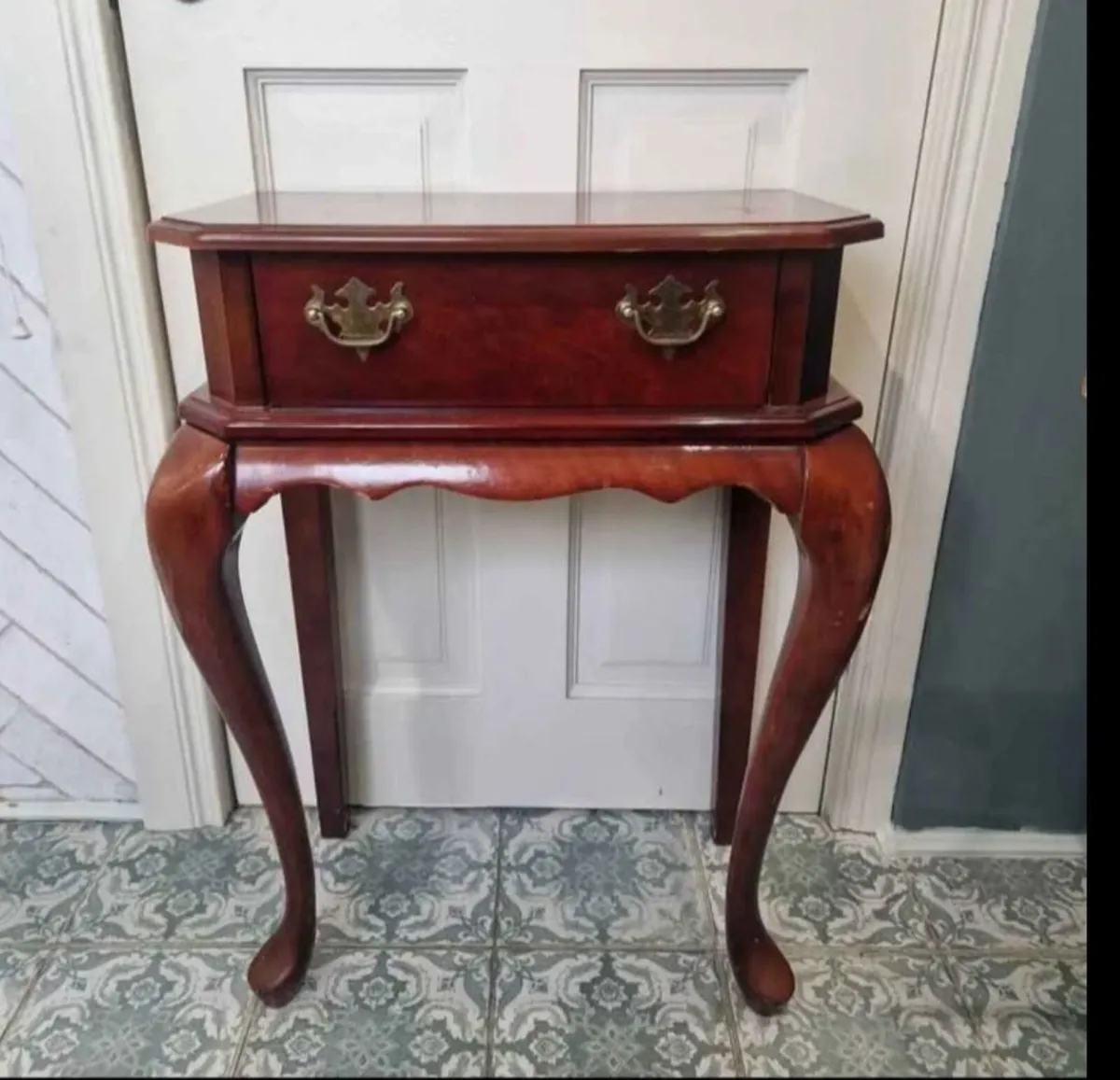 Side table - Image 1