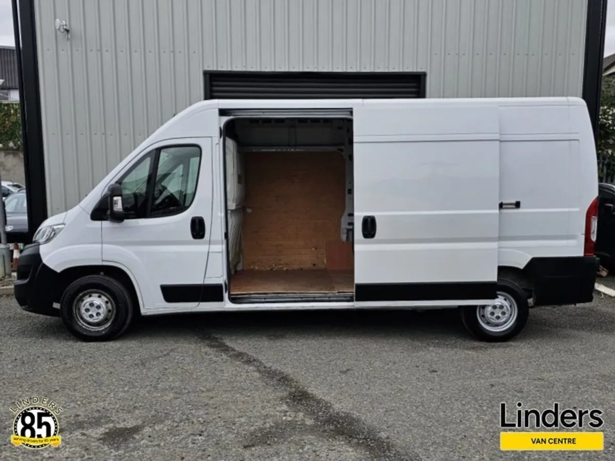 Opel Movano L3H2 EX DEMO - Image 3