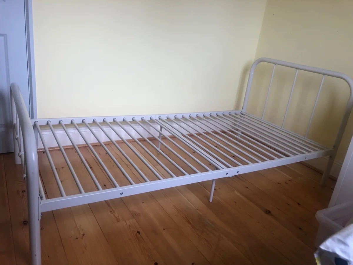 Single bed frame Steel - Image 1