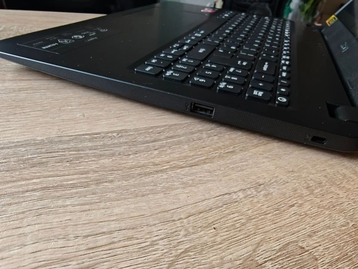 Acer Aspire 3 | AMD Ryzen 5 | 8GB | 256GB | 15.6" - Image 3