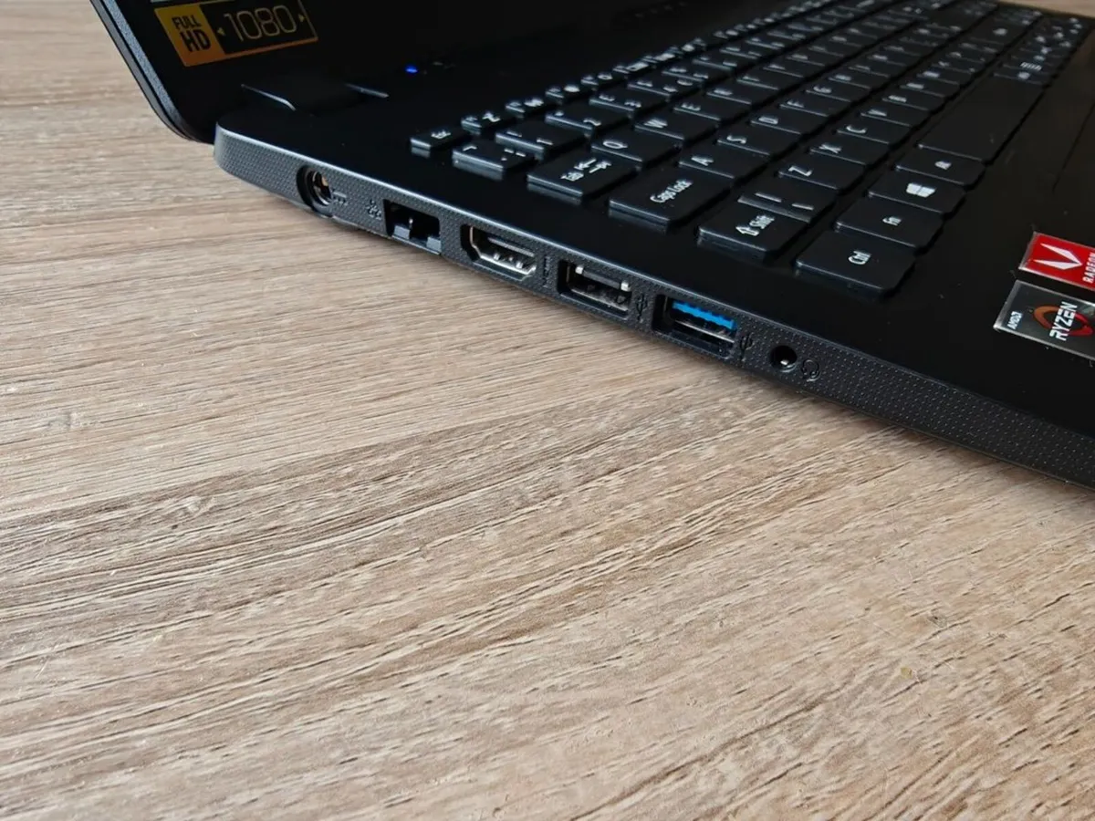 Acer Aspire 3 | AMD Ryzen 5 | 8GB | 256GB | 15.6" - Image 4