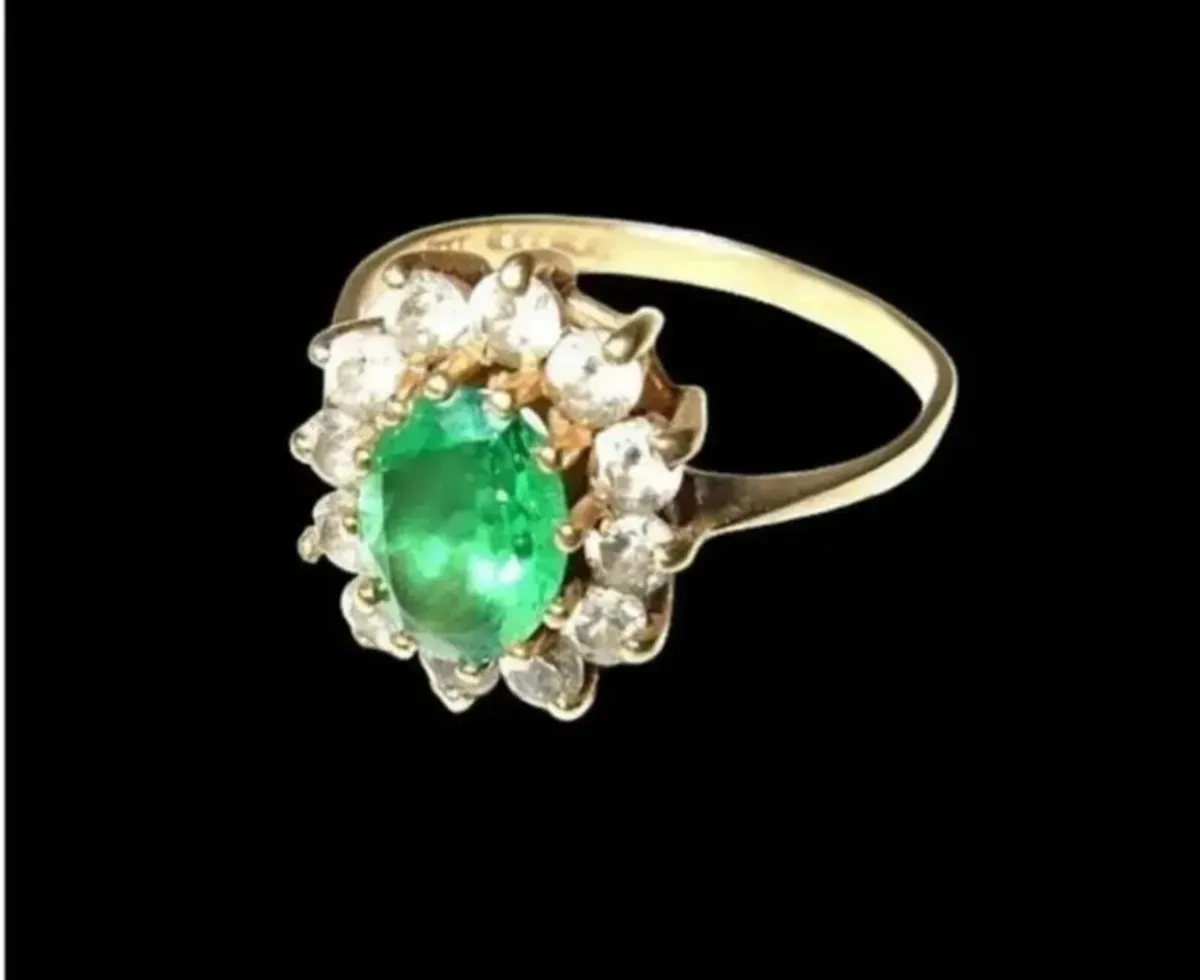 Vintage Hallmarked 14ct Gold Cluster - Image 2