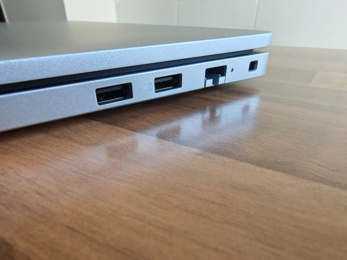 Dell Pro 14 | Ultra 5 | 16GB | 256GB |Warranty - Image 4