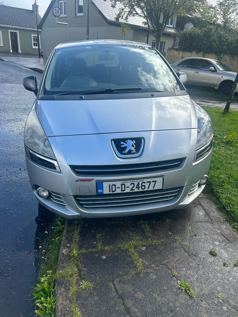 Peugeot 5008 Automatic - Image 1