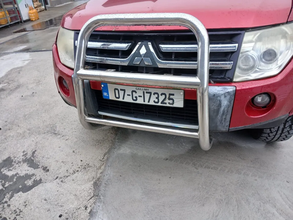Mitsubishi Shogun Pajero Crewcab - Image 2