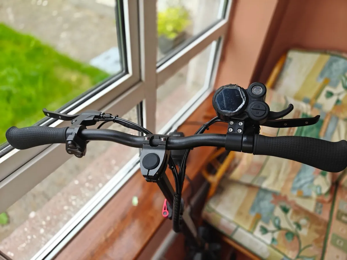 Kukirin M4 Max Scooter - Image 3
