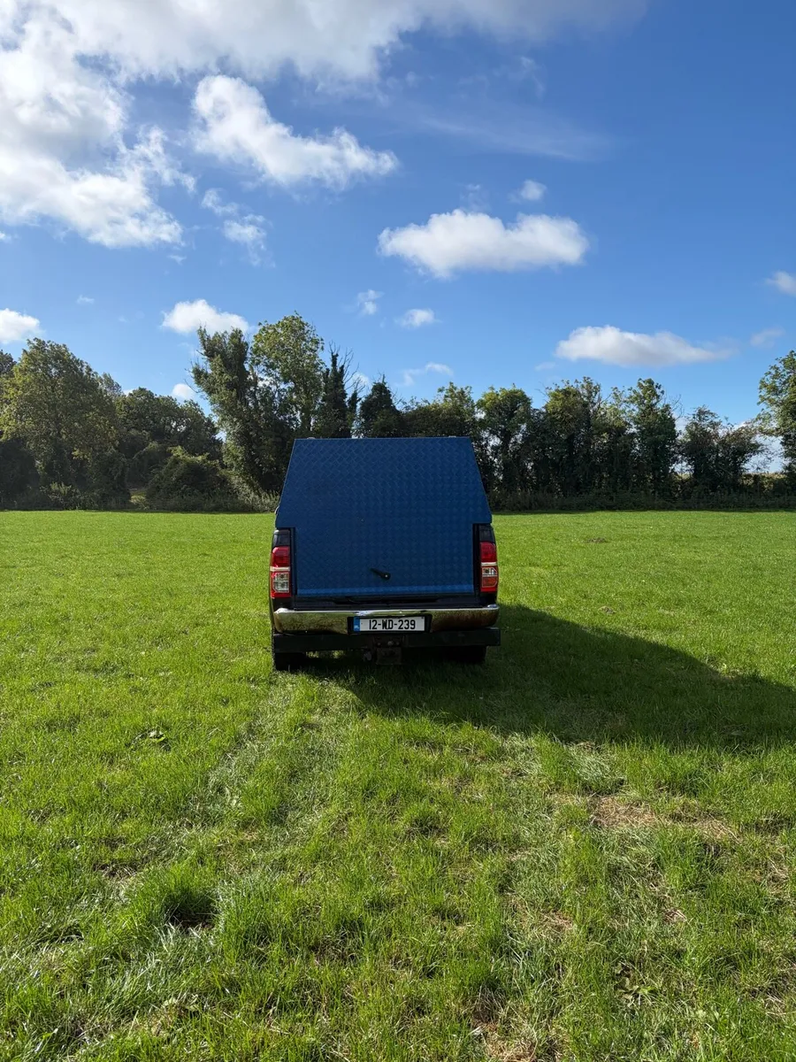 Hilux - Image 2