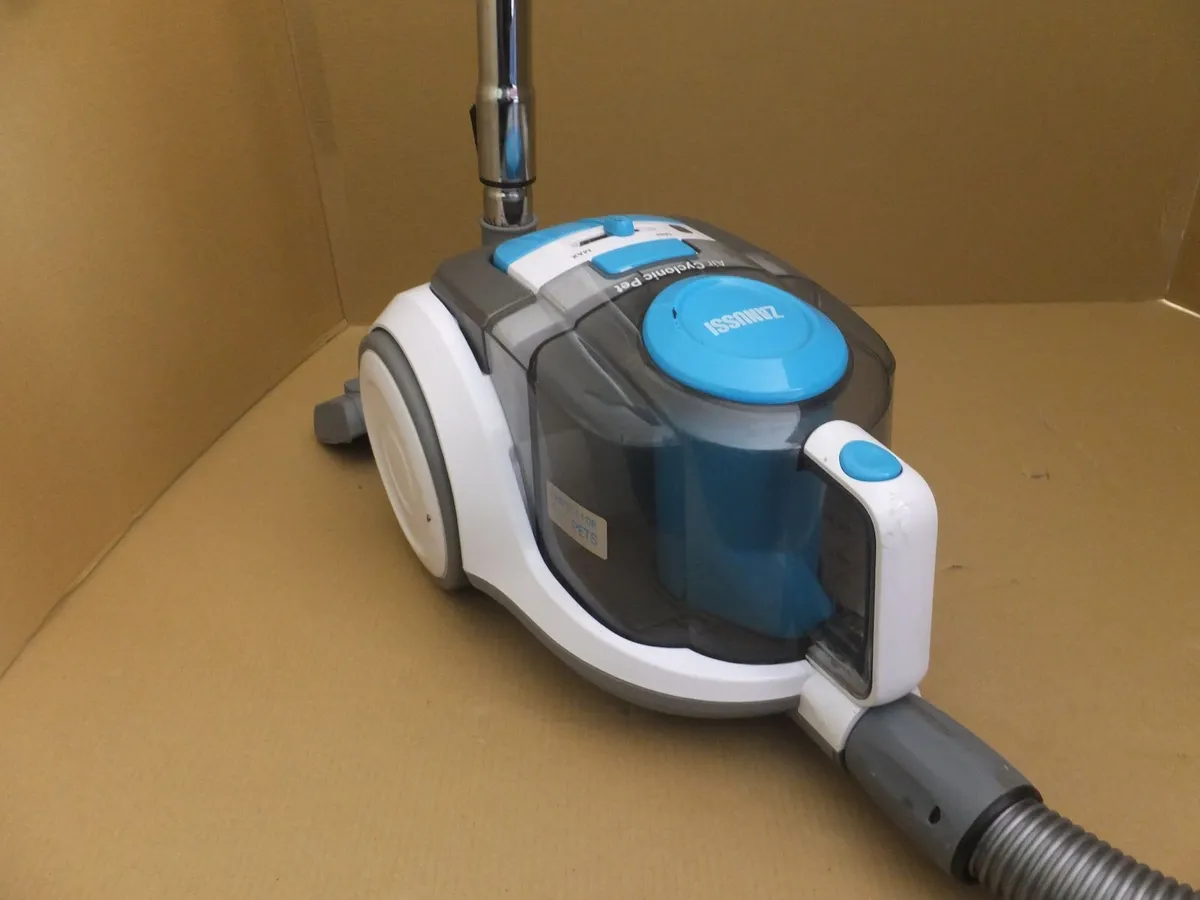 ZANUSSI vacuum cleaner - Image 4