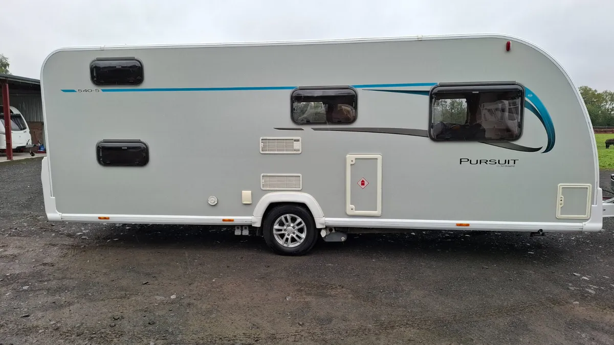 Bailey Pursuit 5 berth caravan - Image 1
