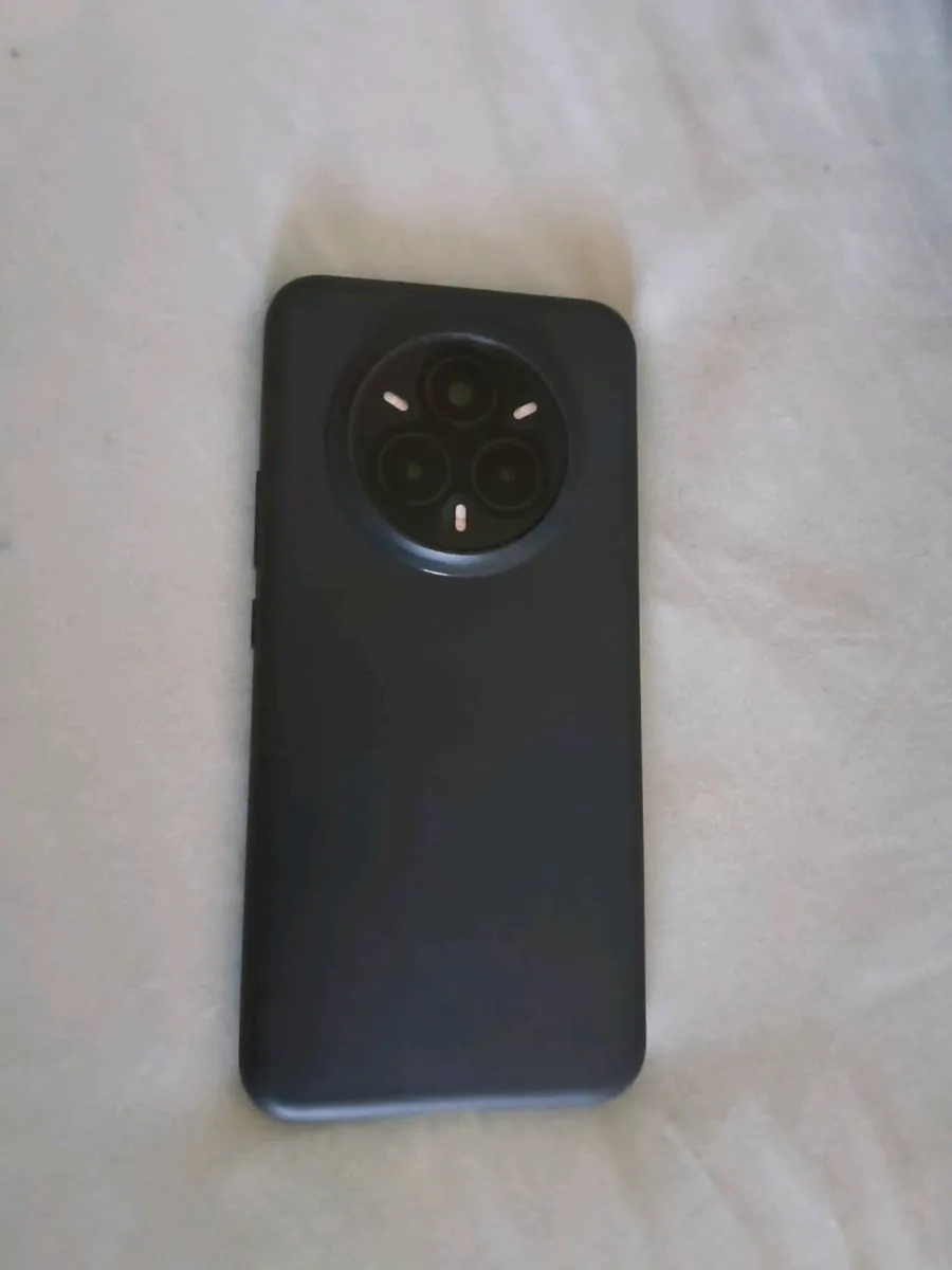 Realme 14 pro + 5G like new - Image 2