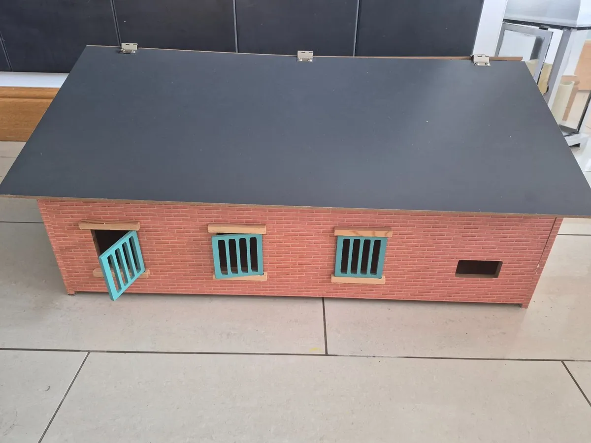 Kids toy shed - Image 3