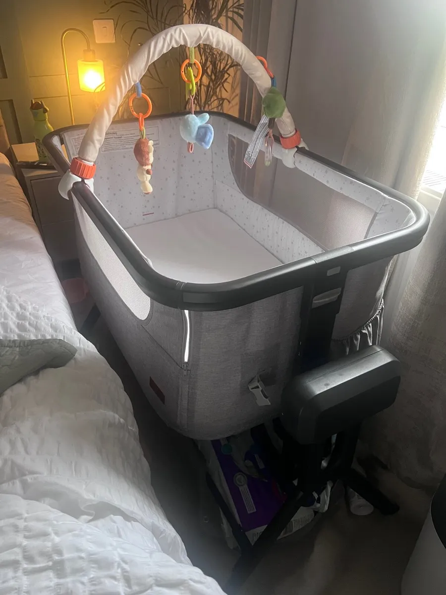 baby crib - Image 3